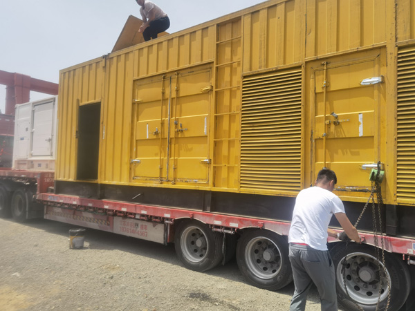 环县汽油发电机对供油装置的要求