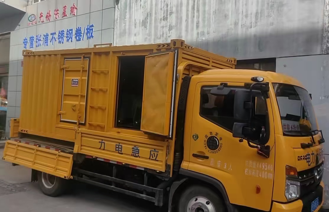 环县柴油发电机组负载测试时应如何监控机组的运行状态？