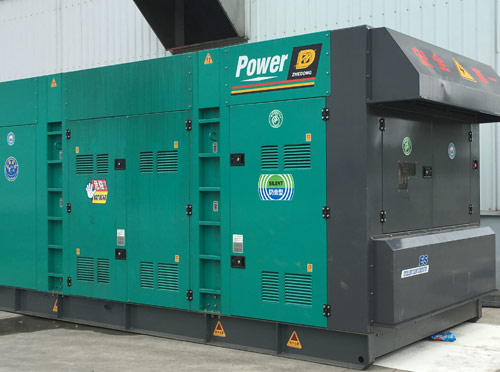 环县升级发电机组的过程中需要注意哪些安全事项？